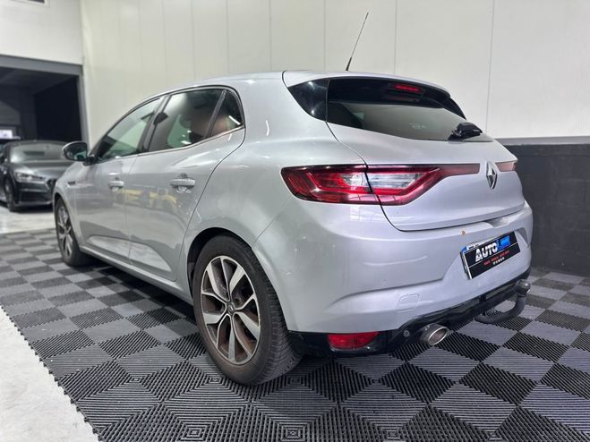 Renault Megane IV BERLINE dCi 110 Energy Intens / Pack  Gris de 2017