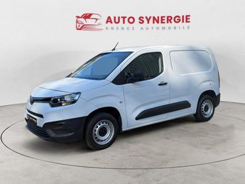  Voir d&eacute;tails -Toyota Proace CITY 1.5 75 D-4D -utilitaire partner Fou &agrave; Aubagne (13)