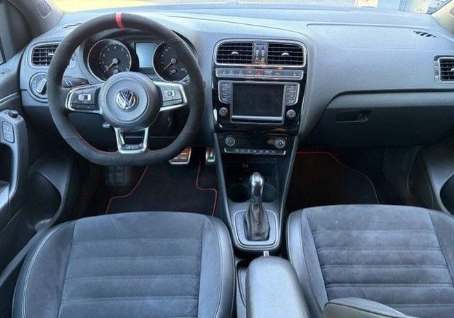 Volkswagen Polo v (2) 1.8 tsi 192 bluemotion technology  Blanc de 2015