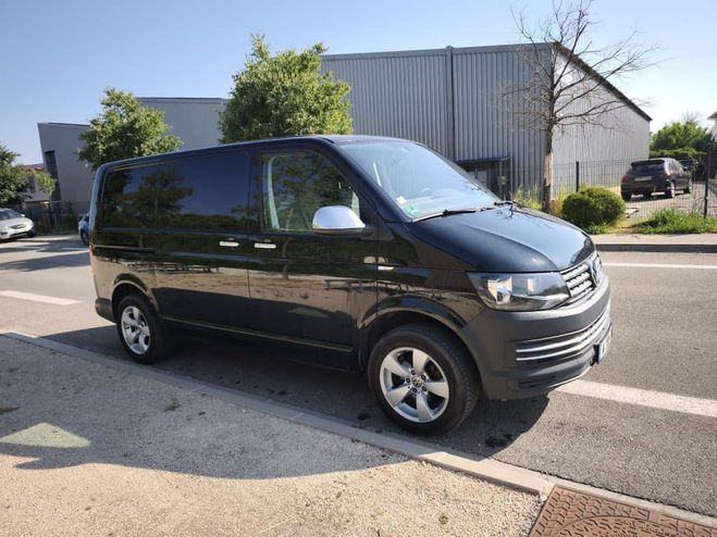 Volkswagen T6 Transporter L1 H1 Noir de 2015