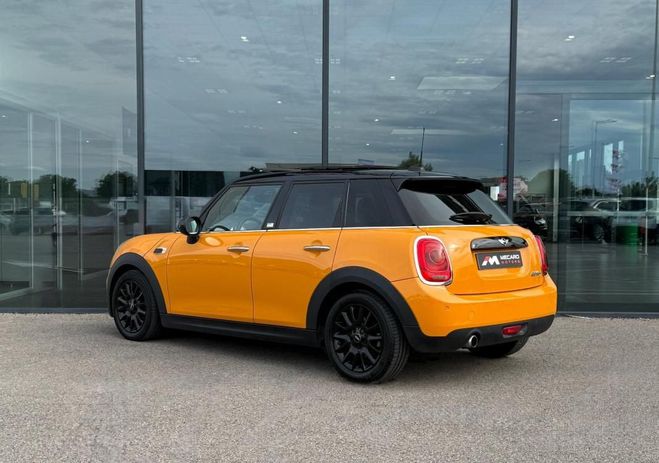 Mini Mini 5 portes HATCH F55 Cooper D 116 ch (F55) Orange de 2017