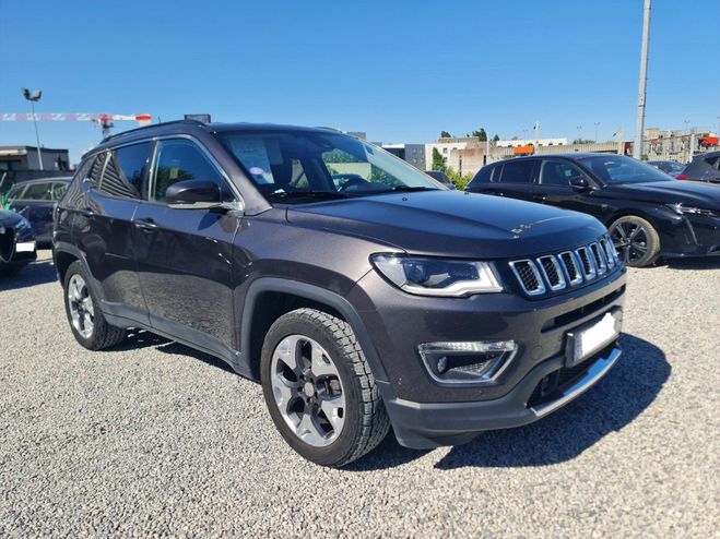Jeep Compass Limited FWD 1.4L 140 CV * REPRISE POSSIB Gris de 2020