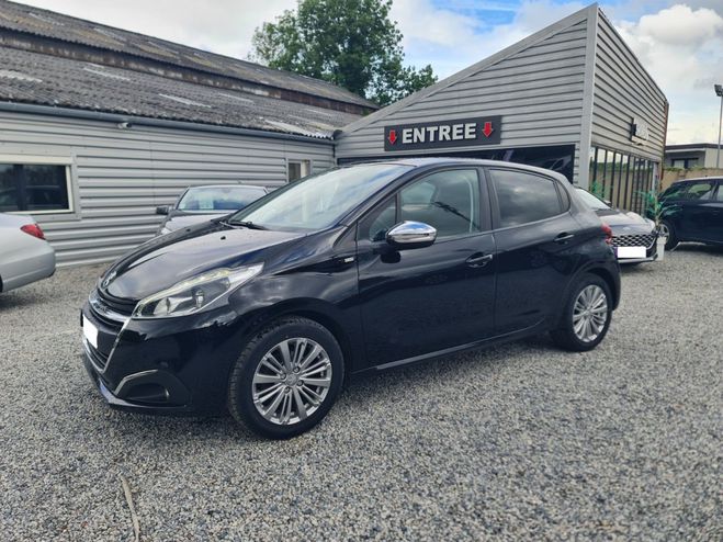 Peugeot 208 PACK STYLE * 1.2L 82 CV * REPRISE POSSIB Noir de 2016