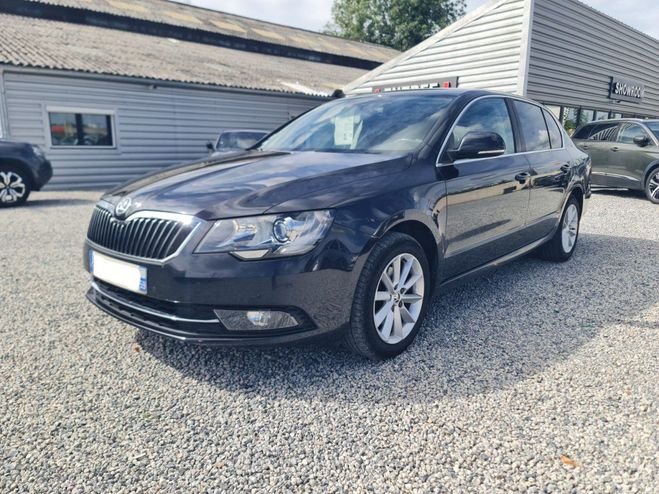 Skoda Superb 1.6 TDI 105 CV * REPRISE POSSIBLE * Noir de 2014