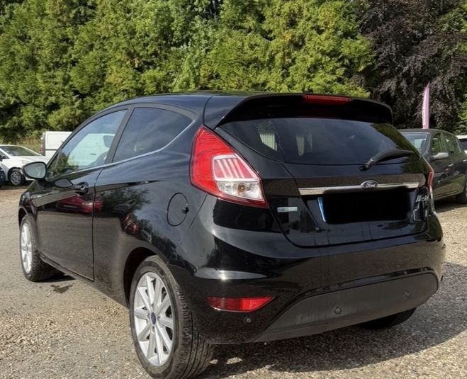 Ford Fiesta 1.0 ECOBOOST 100CH Noir de 2016