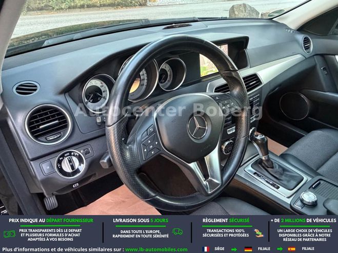 Mercedes Classe C 180 BVA Noir M�tallique de 2011