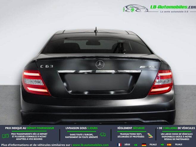 Mercedes Classe C 63 AMG A Noir Mate de 2012