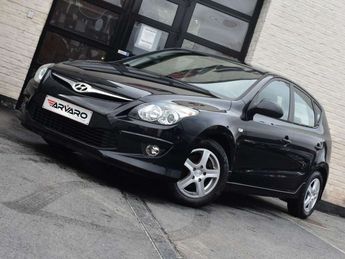  Voir d&eacute;tails -Hyundai I30 1.4i Lounge PDC Airco Topstaat 1e Eig Ga &agrave; Kuurne (85)