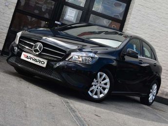  Voir d&eacute;tails -Mercedes Classe A 180 i Style Navi Leder Verw Zetels PDC G &agrave; Kuurne (85)