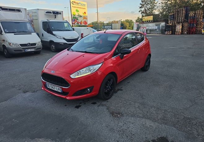 Ford Fiesta 1.5 tdci tr�s �conomique Rouge de 2014