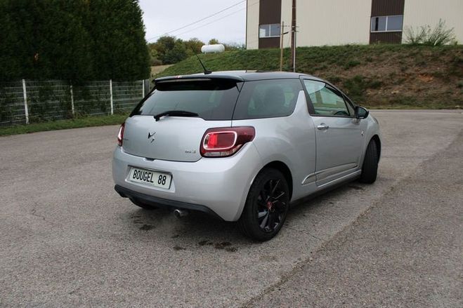 Citroen DS3 DS 3 110 CV PERFORMANCE LINE GPS 3D FULL Gris de 2017