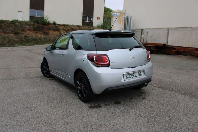 Citroen DS3 DS 3 110 CV PERFORMANCE LINE GPS 3D FULL Gris de 2017