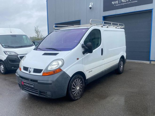 Renault Trafic 1200 Kg 2.5 dCi 140 FOURGON Pack Clim L1 BLANC de 2005