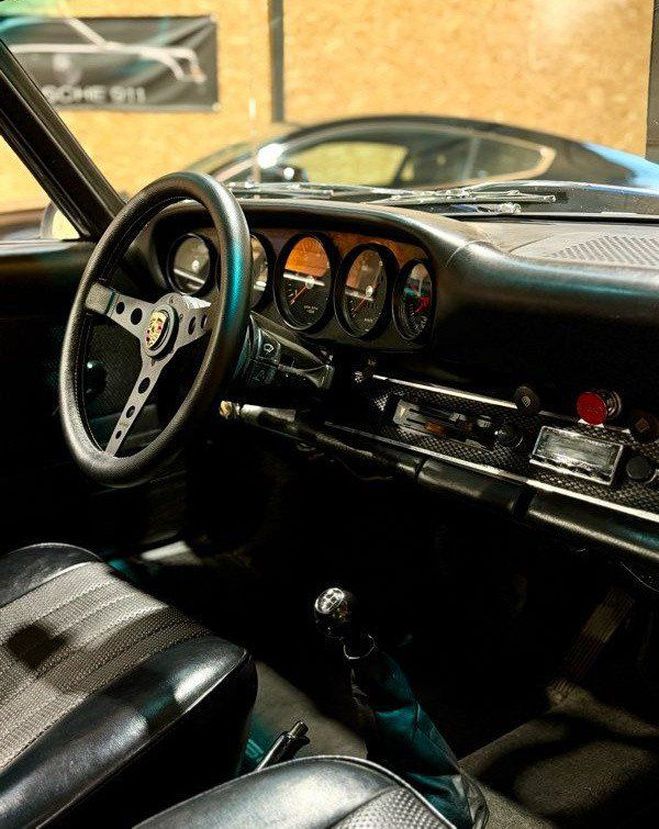 Porsche 912 pr�te � prendre la route historique limp Bleu de 1969