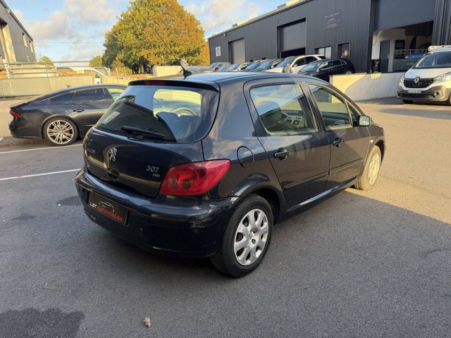 Peugeot 307 1.6 HDi90 Confort 5p BLANC de 2005