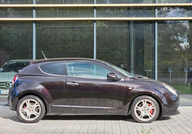 Alfa romeo Mito 1.4 16V T-JET 155CH DISTINCTIVE  de 2009