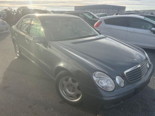 Mercedes Classe E CLASSIC Gris de 2006
