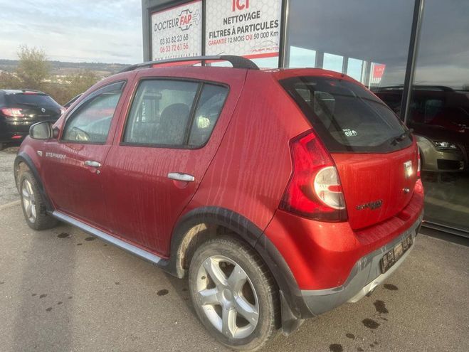 Dacia Sandero 1.5 dCi 70 eco2 Stepway Rouge Fonc� de 2010