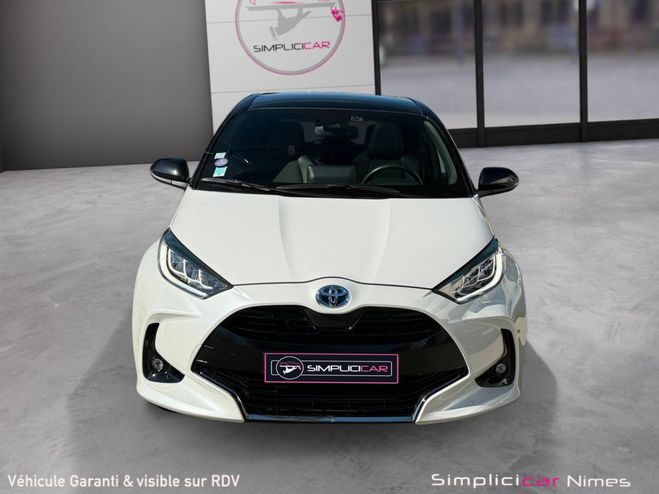 Toyota Yaris ICONIC CVT Blanc de 2021