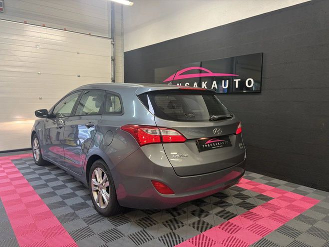 Hyundai I30 110cv Classic Bluetooth Climatisation Au Beige de 2013