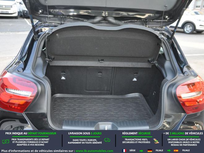 Mercedes Classe A 180 BVA Noir M�tallique de 2016