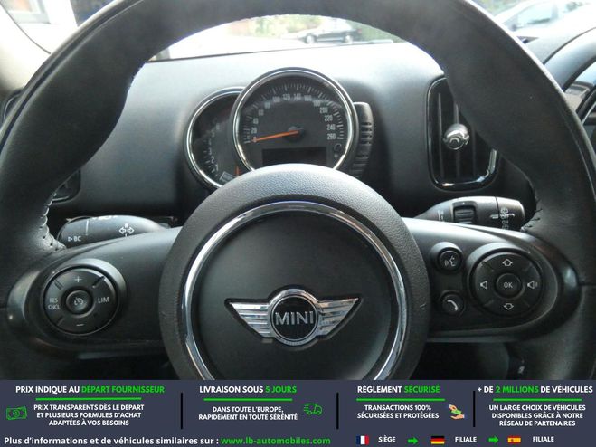 Mini Mini 136 CH BVM Bleu M�tallique de 2017