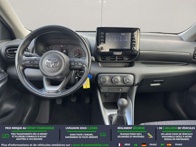 Toyota Yaris 70 VVT-i BVM Blanc de 2021