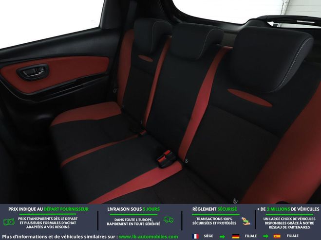 Toyota Yaris HYBRIDE 100ch Rouge M�tallique de 2019