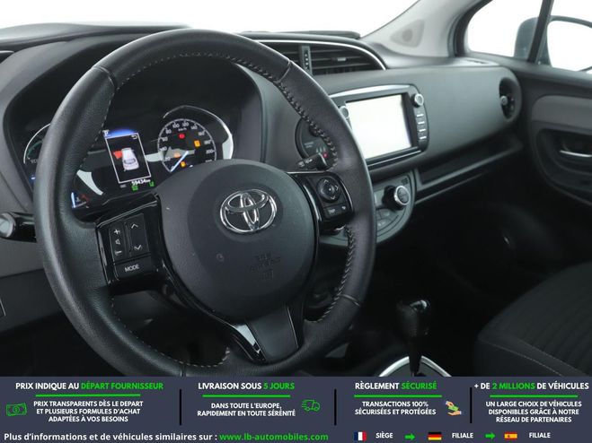 Toyota Yaris HYBRIDE 100ch Gris M�tallique de 2020