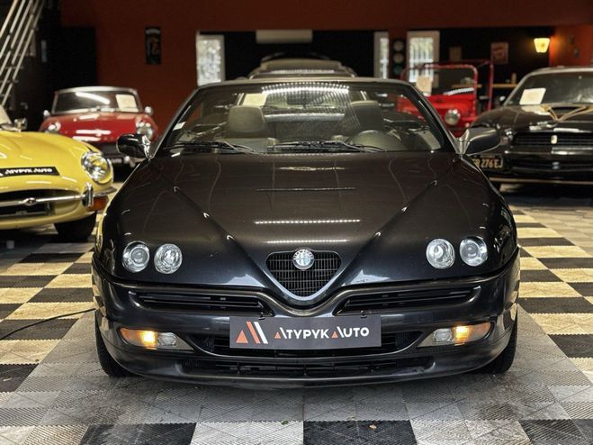 Alfa romeo Spider 2,0 Twin Spark Noir m�tallis� de 1996