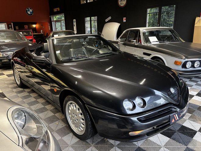 Alfa romeo Spider 2,0 Twin Spark Noir m�tallis� de 1996