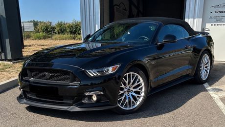 Ford Mustang Cabriolet GT 5.0i V8 421ch BVA6 2�me Mai 2016 d'occasion a Tresses (33)