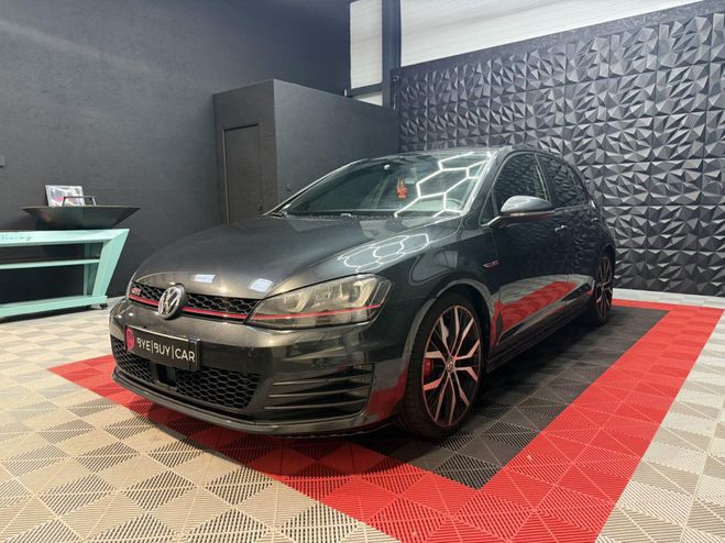 Volkswagen Golf 7 GTI PERF 2.0l 230CH DSG 6 - TOIT OUVRA NOIR de 2016