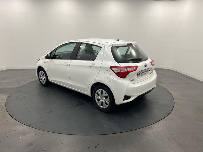 Toyota Yaris HYBRIDE MY20 100h France business - 5P Blanc Verni de 2019
