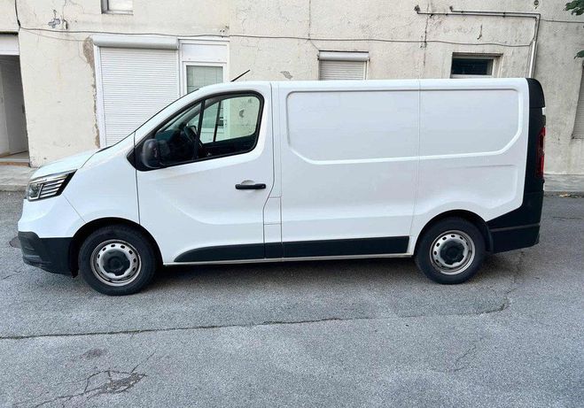 Renault Trafic iii 2.0 dci 130 03-2022 prix ht : 14990  Blanc de 2022