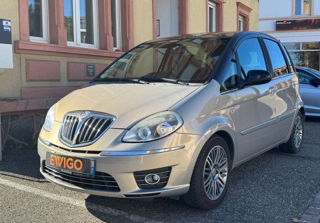 Lancia Musa 1.3 multijet 95 bva toit ouvrant sieges  Beige de 2012