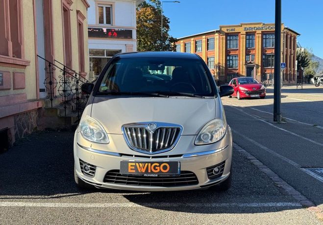 Lancia Musa 1.3 multijet 95 bva toit ouvrant sieges  Beige de 2012
