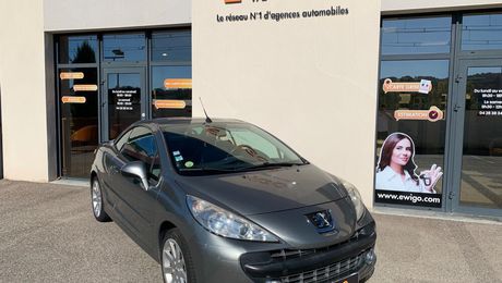 Peugeot 207 CC 1.6 VTI 120 ROLAND GARROS 2009 d'occasion a Ampuis (69)
