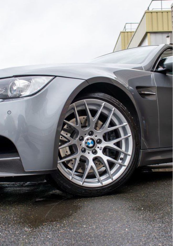 BMW M3 E92 Coup� ? Pack Comp�tition V8 4.0 L M  Gris de 2010