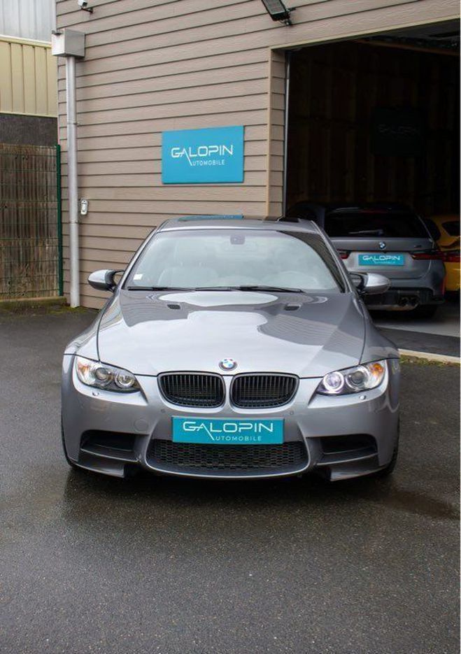 BMW M3 E92 Coup� ? Pack Comp�tition V8 4.0 L M  Gris de 2010