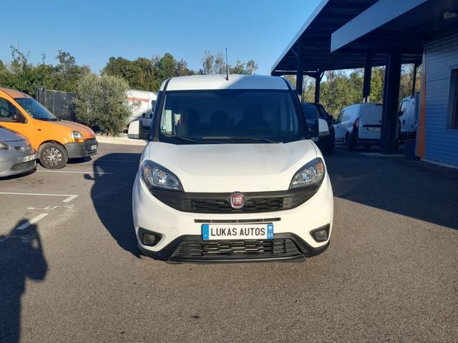 Fiat Doblo CARGO 3 PLACES 1.3 MULTIJET 95 PRO LOUNG Blanc de 2021