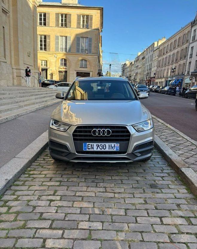 Audi Q3 1.4 TFSI 150 Business Line ? 2017 72 000 Argent de 2017