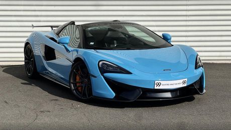 Mclaren 570 S SPIDER CURACAO BLUE LIFT CAMERA B&W AI 2018 d'occasion a Andr�zieux-Bouth�on (42)