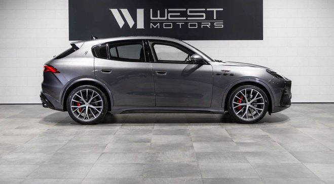Maserati Grecale Trofeo 3.0 V6 530 ? Fran�ais 1�re main J Gris de 2022