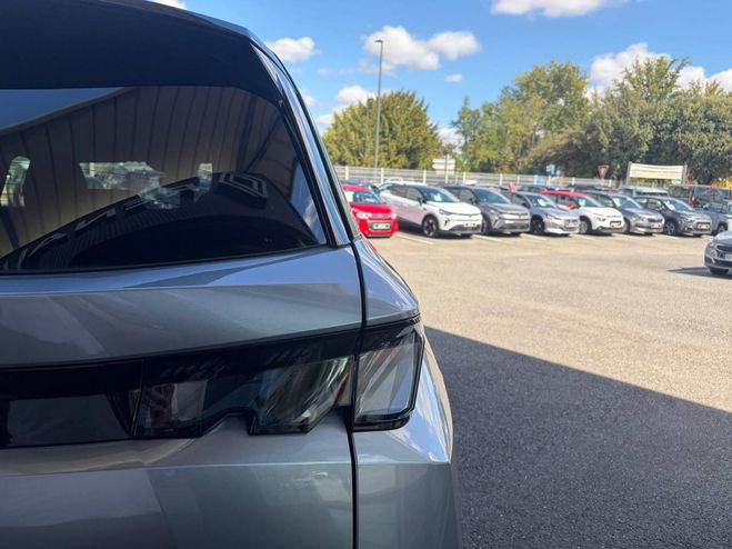 Peugeot 5008 1.2i Hybrid -145 - BV e-DCS6  III 2025 G GRIS CLAIR de 2025