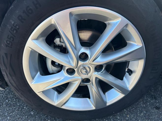 Opel Corsa 1.2i  75 Elegance Business, carplay, cli GRIS CLAIR de 2023