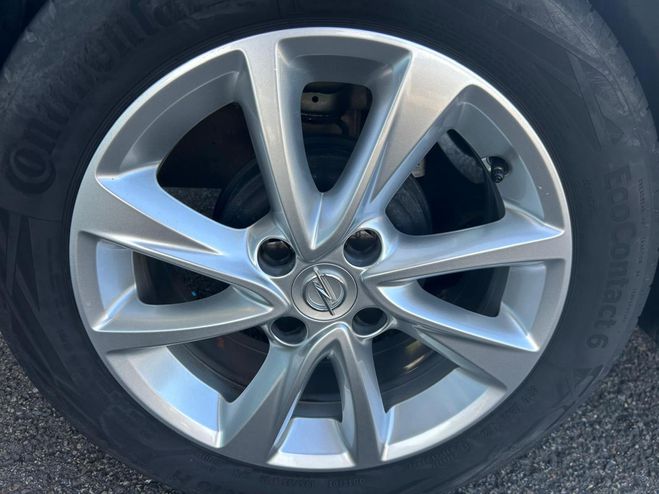 Opel Corsa 1.2i  75 Elegance Business, carplay, cli GRIS CLAIR de 2023