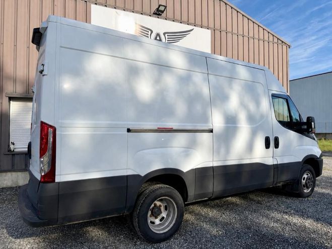 Iveco Daily 35C14 FGN 35 C 14 V12 H2 QUAD-TOR BVM6 Blanc de 2018