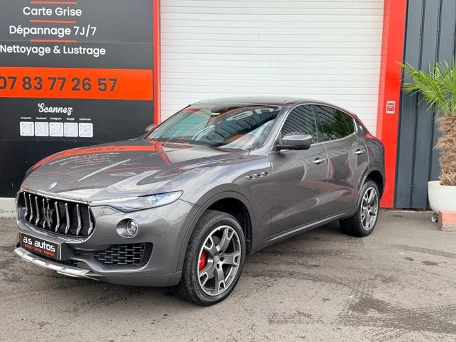 Maserati Levante 3.0 diesel 275 q4 bva Gris de 2016