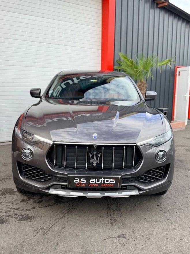 Maserati Levante 3.0 diesel 275 q4 bva Gris de 2016